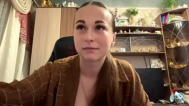 Snapshot of TaIliedGuest chatting on July 11, 9:27 pm TaIliedGuest online show from July 11, 9:27 pm