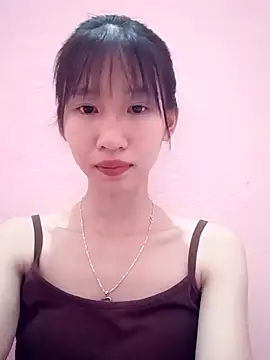 Snapshot of Abi_girl12 chatting on July 11, 1:58 pm Abi girl12 online show from July 11, 1:58 pm