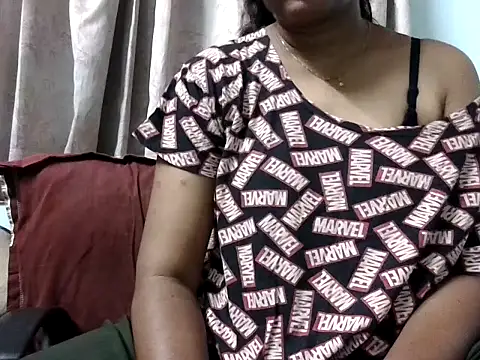 Nisha-moon online show from June 12, 3:00 pm