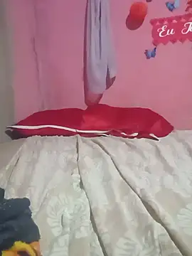 Snapshot of Mylenafe chatting on June 17, 11:56 am Mylenafe online show from June 17, 11:56 am