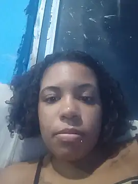 Snapshot of Mylenafe chatting on June 28, 9:32 pm Mylenafe online show from June 28, 9:32 pm