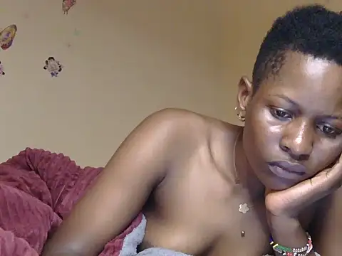 lunah sexxy online show from June 9, 7:53 am