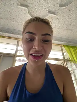 NatalieSterling online show from July 11, 2:09 pm