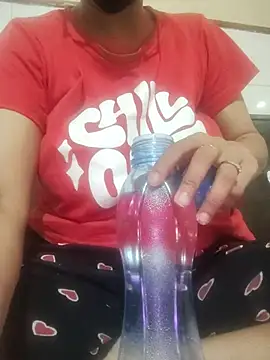 Snapshot of Anna_gougeous chatting on June 3, 6:35 pm Anna gougeous online show from June 3, 6:35 pm