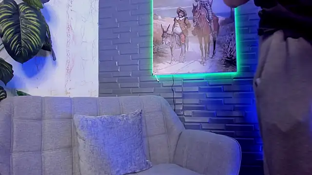 levi wolf online show from June 4, 11:38 am