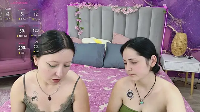 RuthHalll online show from July 17, 10:00 am