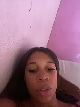 Snapshot of Moreninhazika chatting on June 30, 2:07 pm Moreninhazika online show from June 30, 2:07 pm