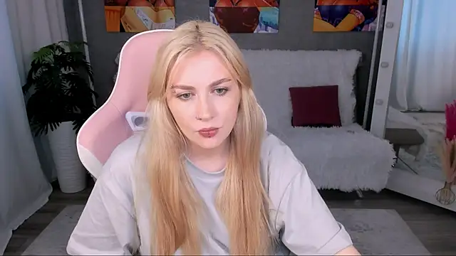 AmaliaWinslet online show from June 26, 2:10 pm