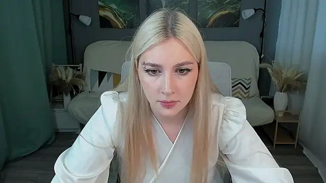 AmaliaWinslet online show from July 19, 3:27 pm