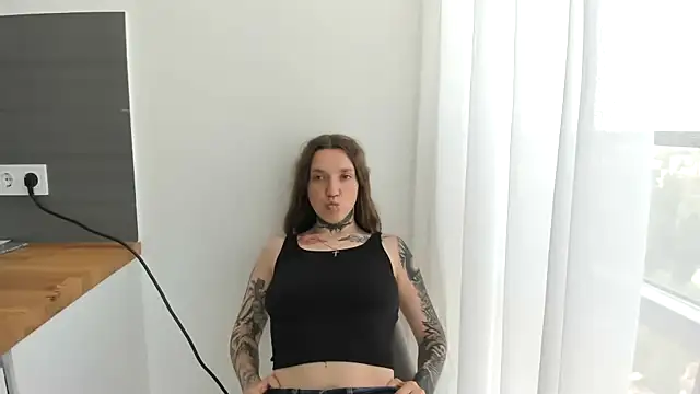 MilaMoll673 online show from June 6, 11:48 am