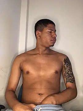 J erick online show from July 12, 4:42 pm