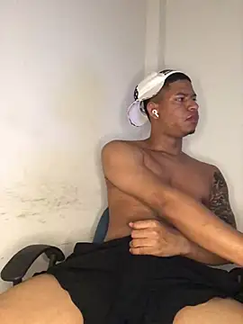 J erick online show from July 16, 6:03 pm