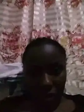 Snapshot of _Cillah chatting on June 9, 8:31 pm Cillah online show from June 9, 8:31 pm