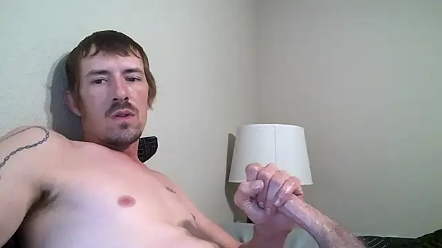 Snapshot of Mstrdstrctn7 chatting on December 2, 8:11 pm Mstrdstrctn7 online show from December 2, 8:11 pm