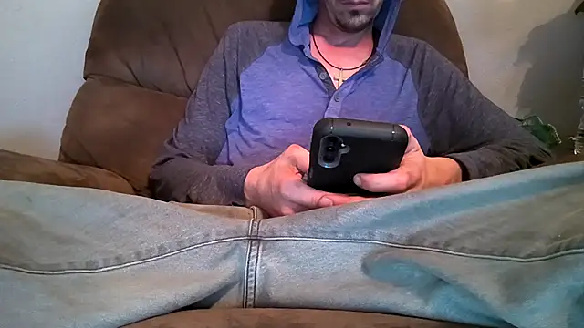 Snapshot of Mstrdstrctn7 chatting on December 30, 5:34 pm Mstrdstrctn7 online show from December 30, 5:34 pm