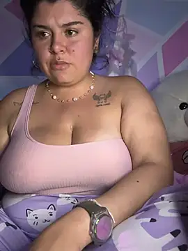 Snapshot of lia_20xx chatting on July 2, 3:34 am lia 20xx online show from July 2, 3:34 am