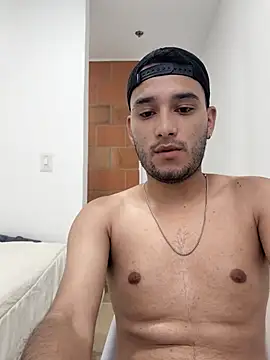 Snapshot of Thiago_Stone1 chatting on June 27, 5:40 pm Thiago Stone1 online show from June 27, 5:40 pm