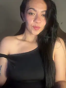Snapshot of vanellopeFoxx chatting on June 22, 6:32 am vanellopeFoxx online show from June 22, 6:32 am