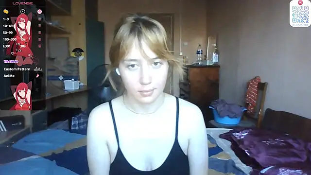 Snapshot of Mowhlntime chatting on July 11, 3:59 pm Mowhlntime online show from July 11, 3:59 pm