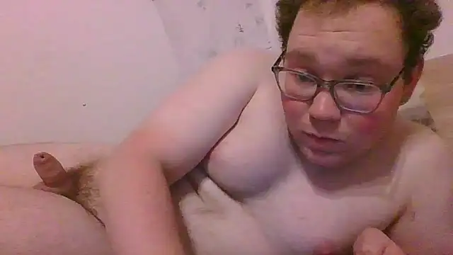 Snapshot of cumboy1893 chatting on June 26, 4:22 pm cumboy1893 online show from June 26, 4:22 pm