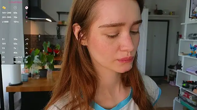 AliviaWithLove online show from June 19, 10:41 am