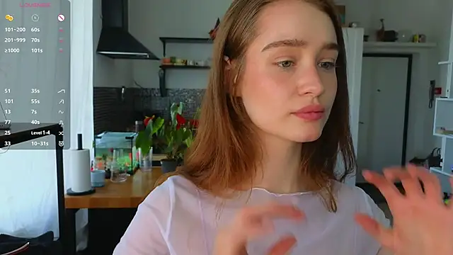 AliviaWithLove online show from June 20, 8:28 am