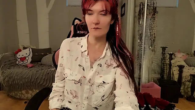 youngmilfBlossom online show from June 16, 5:37 pm