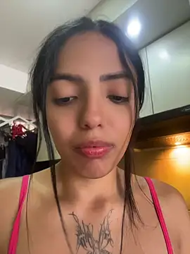Snapshot of pursena_ chatting on June 24, 6:40 pm pursena online show from June 24, 6:40 pm