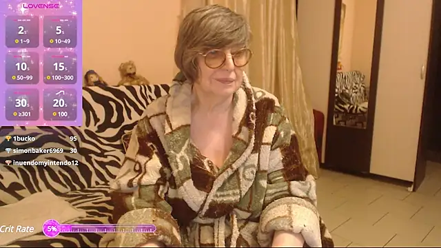 Sharon Amore online show from December 20, 6:13 pm
