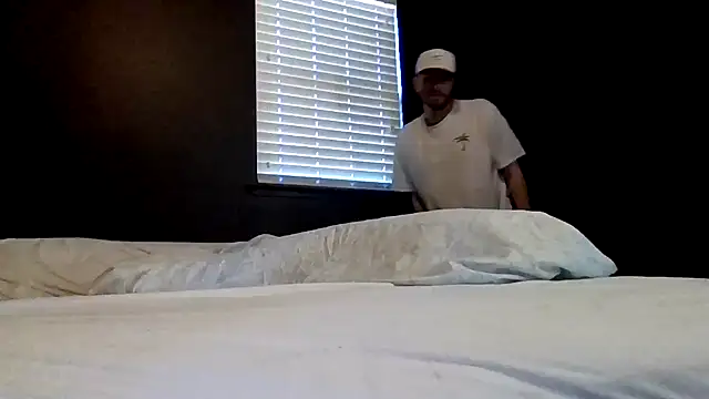 Mikecloudyhawk online show from July 7, 3:05 pm