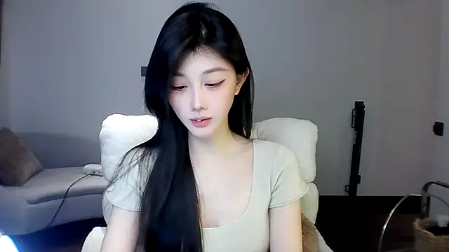 Snapshot of SylvieMaya chatting on July 20, 3:58 pm SylvieMaya online show from July 20, 3:58 pm