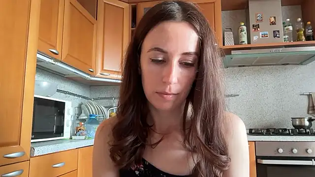 Snapshot of Flamingo_Queen chatting on June 27, 1:17 pm Flamingo Queen online show from June 27, 1:17 pm