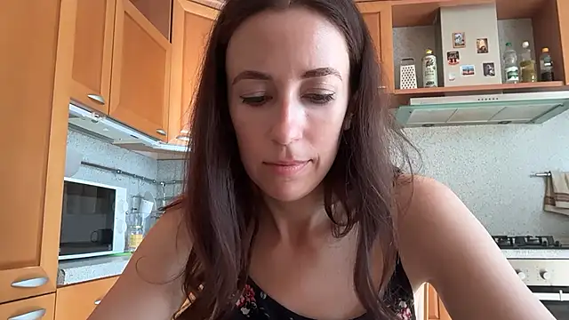 Snapshot of Flamingo_Queen chatting on July 19, 5:55 am Flamingo Queen online show from July 19, 5:55 am