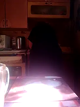 Snapshot of oksana72 chatting on September 14, 6:01 am oksana72 online show from September 14, 6:01 am