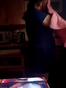 Snapshot of oksana72 chatting on October 1, 7:03 am oksana72 online show from October 1, 7:03 am