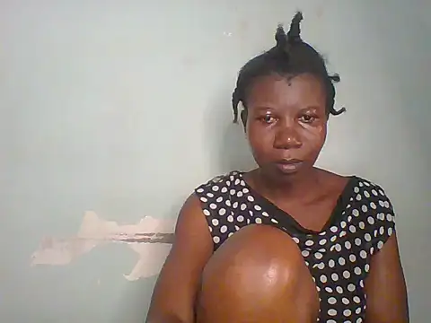 Snapshot of Am_Creme_Delight chatting on July 9, 12:53 pm Am Creme Delight online show from July 9, 12:53 pm