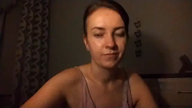 Snapshot of JenniferAlone chatting on July 17, 8:14 pm JenniferAlone online show from July 17, 8:14 pm