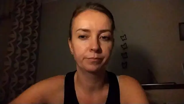 Snapshot of JenniferAlone chatting on July 19, 8:12 pm JenniferAlone online show from July 19, 8:12 pm