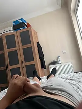 sikici18  online show from June 30, 11:44 am
