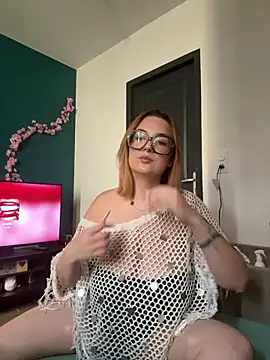 Snapshot of alexia_tacrush chatting on June 30, 4:08 pm alexia tacrush online show from June 30, 4:08 pm