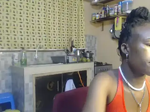 Snapshot of Hella254 chatting on July 7, 4:22 pm Hella254 online show from July 7, 4:22 pm