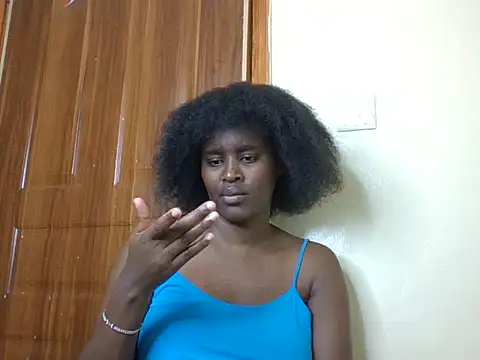 Prettygodess1 online show from July 11, 9:05 pm