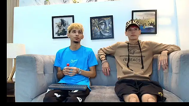 Snapshot of Hot_skinny_guys chatting on June 22, 7:22 pm Hot skinny guys online show from June 22, 7:22 pm