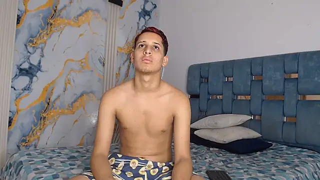 Snapshot of Thick_cock_guys chatting on June 19, 7:17 pm Thick cock guys online show from June 19, 7:17 pm