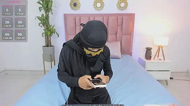 Snapshot of saharaa_noor chatting on June 9, 10:54 pm saharaa noor online show from June 9, 10:54 pm