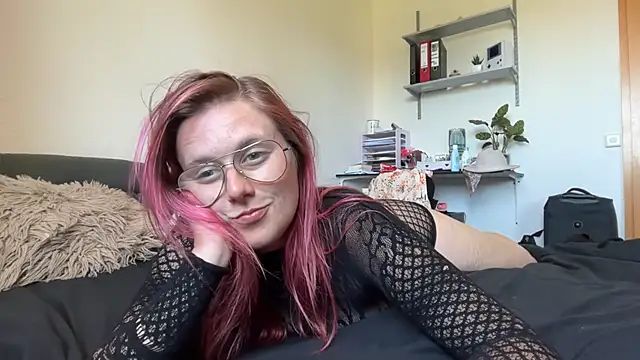 LeaLoveXXX online show from June 25, 11:48 am