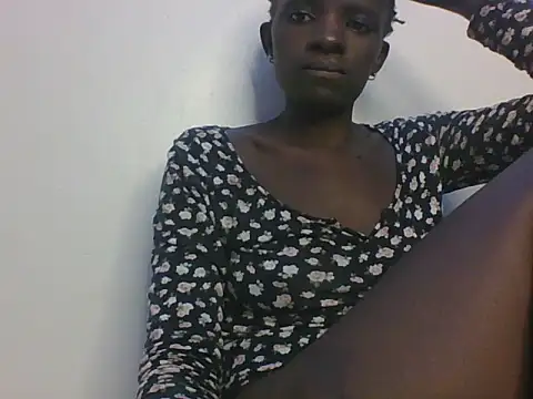 ebonypetite2 online show from June 24, 3:33 pm