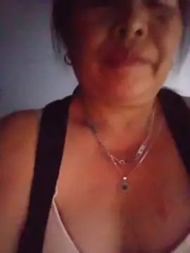 Snapshot of lylylai chatting on July 22, 10:34 pm lylylai online show from July 22, 10:34 pm