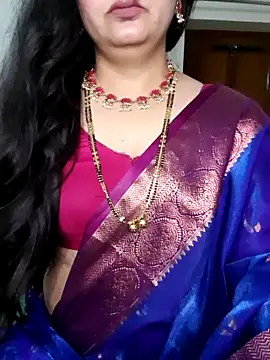 Snapshot of Sharma_Priya chatting on June 11, 5:11 pm Sharma Priya online show from June 11, 5:11 pm