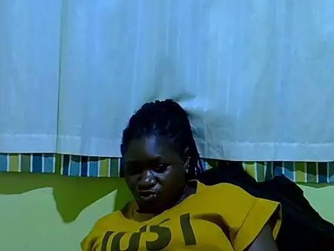 Snapshot of CURVY-CORAZZON chatting on June 24, 5:34 pm CURVY-CORAZZON online show from June 24, 5:34 pm